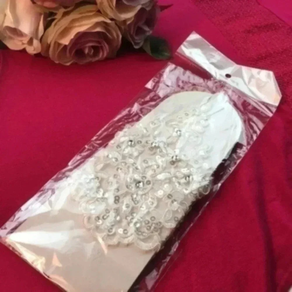 COPY - bridal gloves one sixe